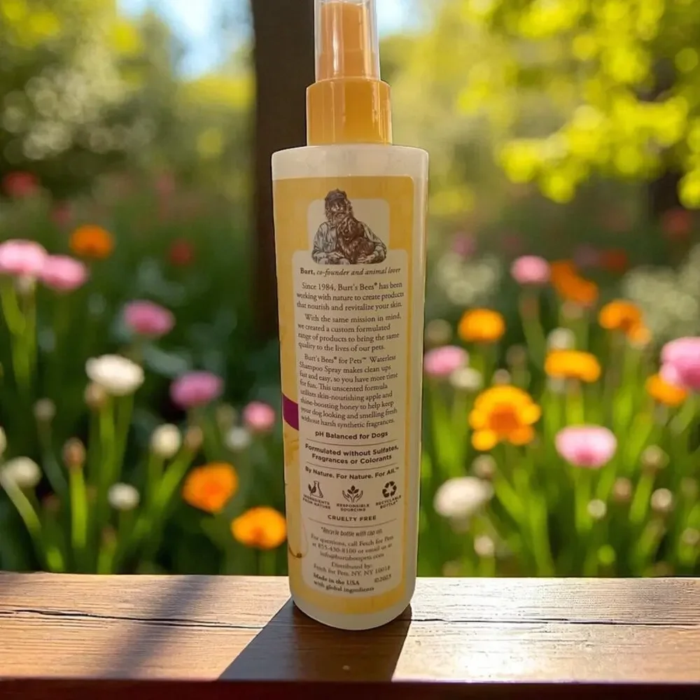 Burts Bees for Dogs Waterless Shampoo Spray Apple And Honey 10 oz NEW